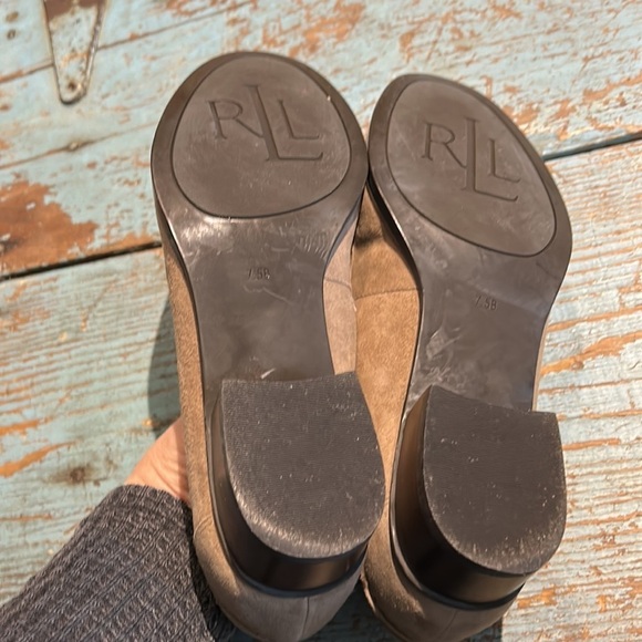 Lauren Ralph Lauren Tan Suede Tasseled Loafer Size 7.5 - Picture 5 of 6